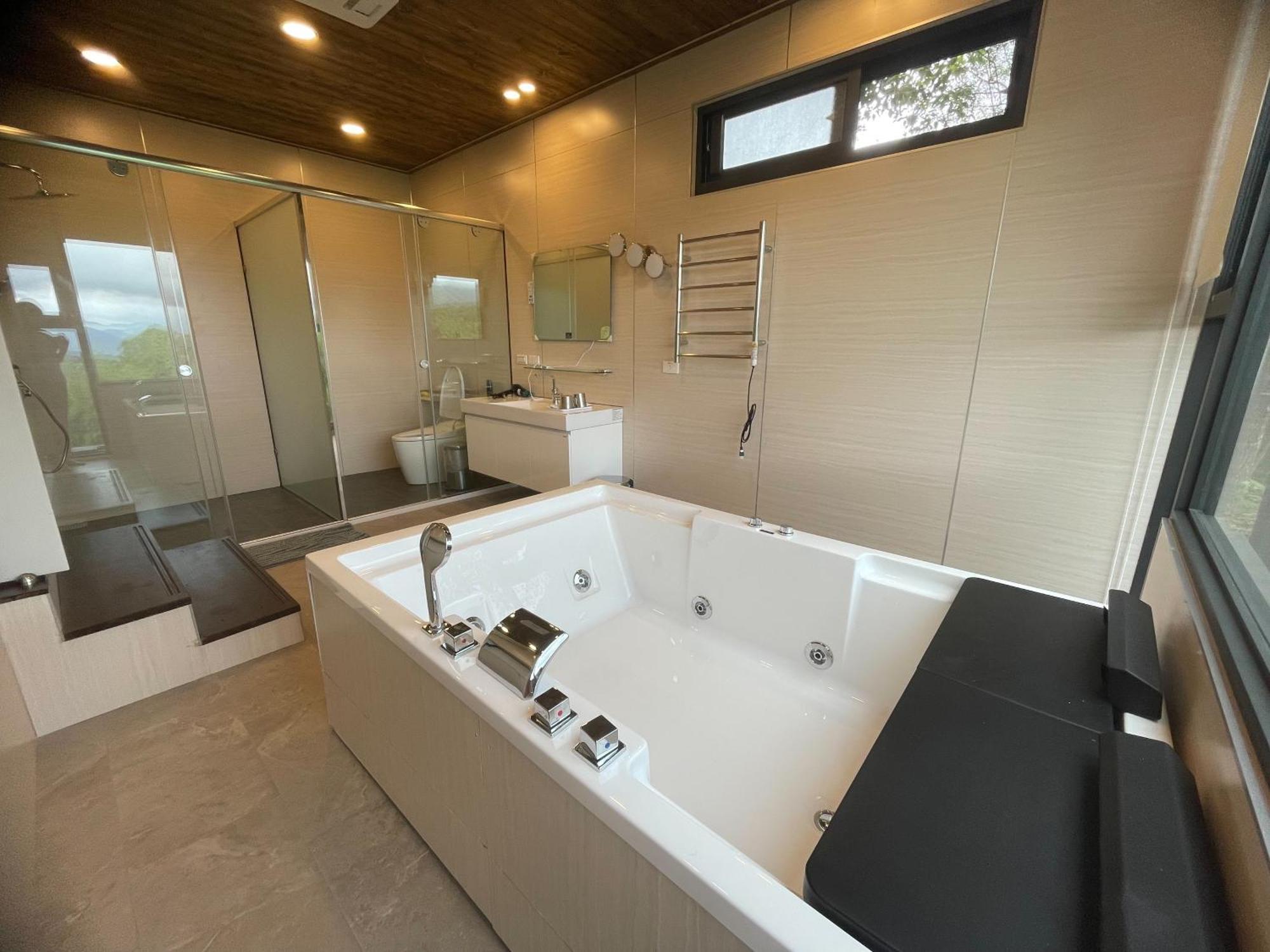 Shen Shan Lin Nai B&B จูซาน ภายนอก รูปภาพ