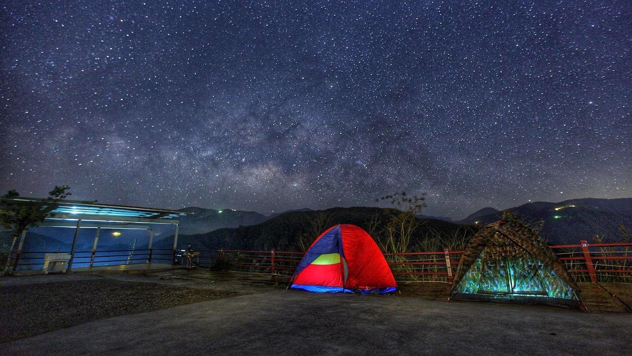Shen Shan Lin Nai B&B จูซาน ภายนอก รูปภาพ